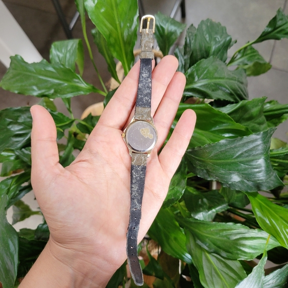 Vintage Sekonda Classic Quartz Roman Numerals Leather Calendar Watch - Picture 8 of 9